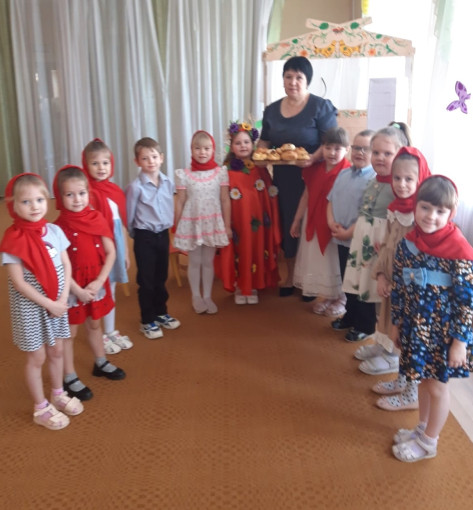 "Сороки" в группе "Капитошка" "Сороки" в группе "Капитошка".